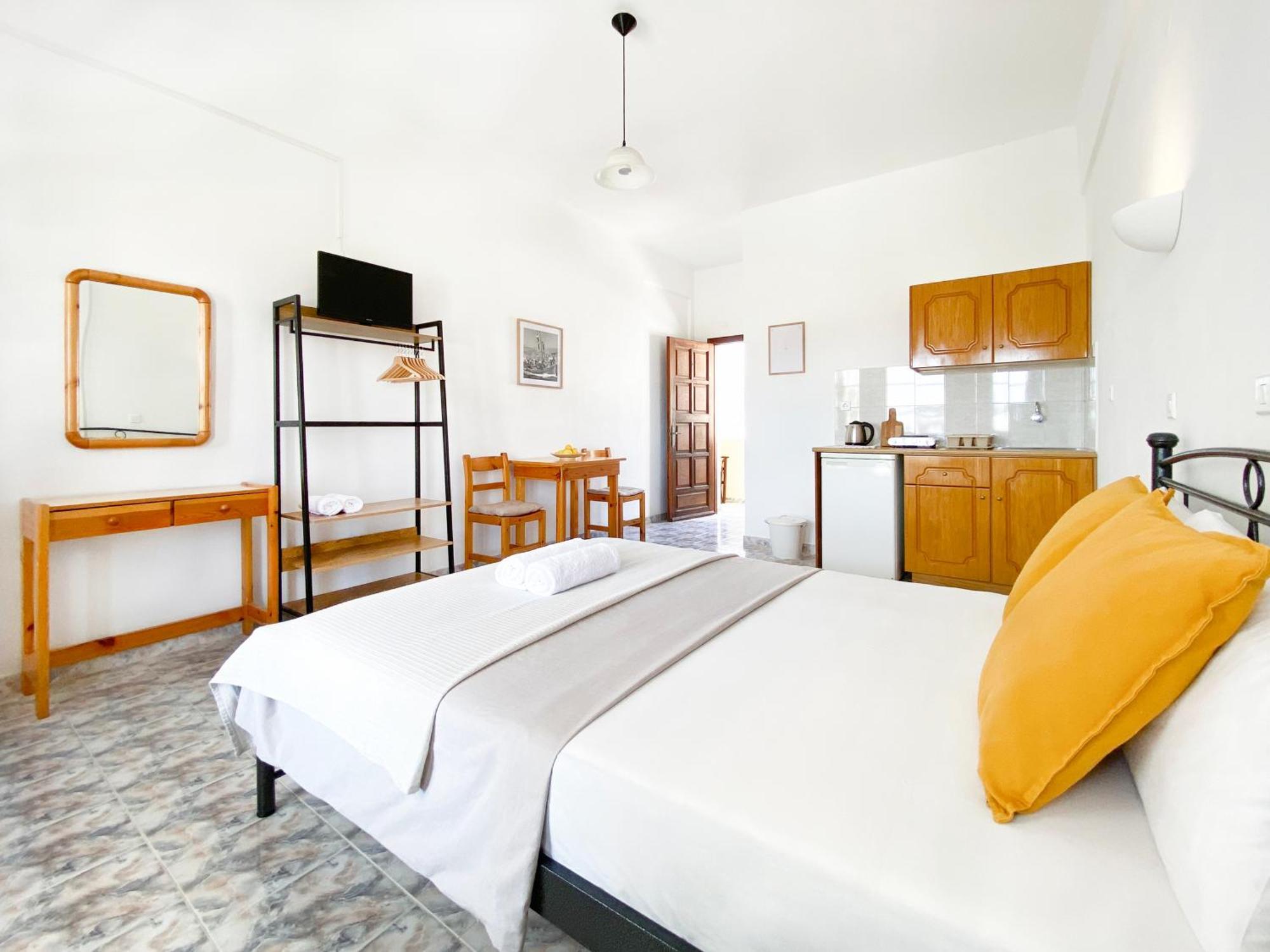 Almyra Villa Perissa  Cameră foto