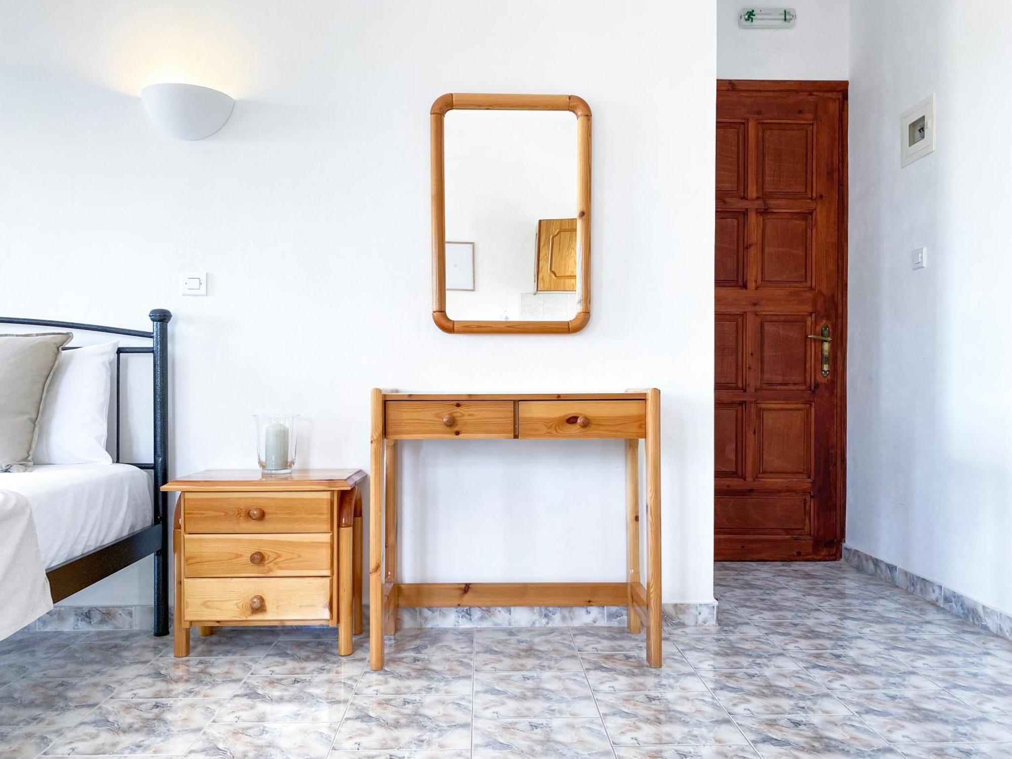 Almyra Villa Perissa  Cameră foto